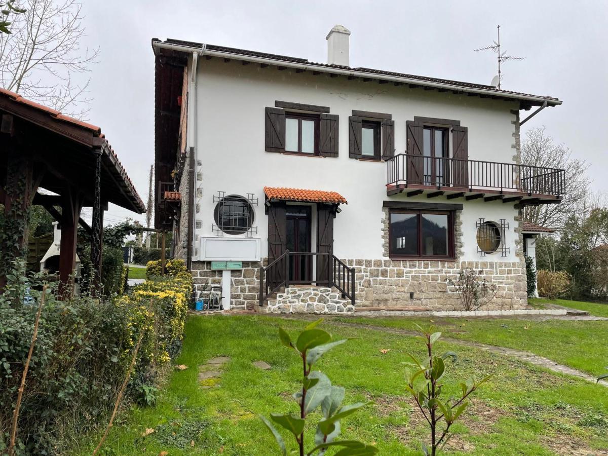 Casa de Férias Txorienea Rural Irun